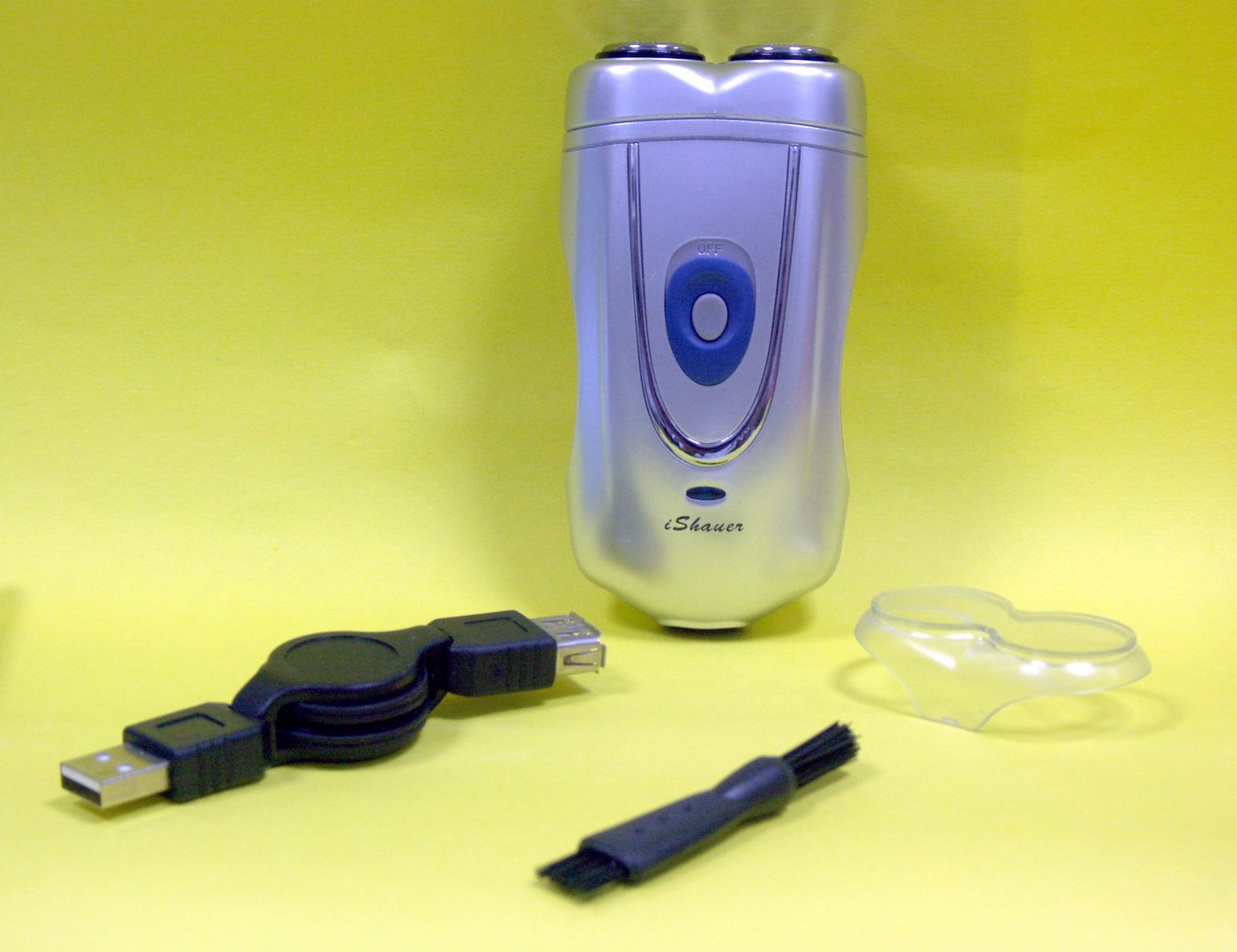 USB-Rasierer mit Lieferumfang