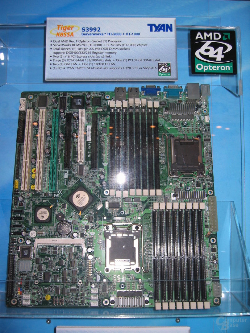 Tyan S3992 Sockel F-Mainboard
