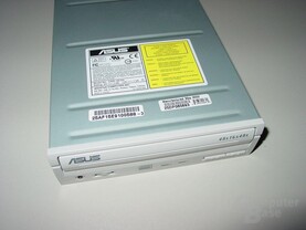 Draufsicht Asus CRW-4816A
