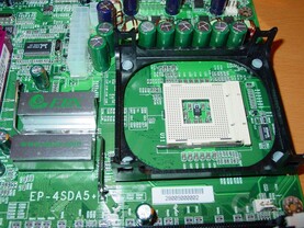 EPoX EP-4SDA5+ - Sockel - 2