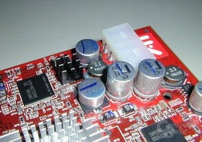 R9800p_Power_Connector