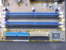 Asus P4P800 Deluxe
