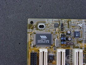Asus P4P800 Deluxe