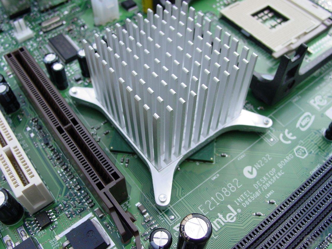 Intel D865GBF