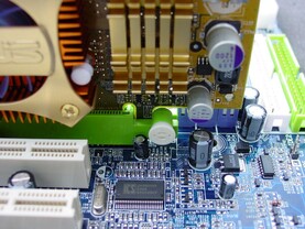 Gigabyte GA-8S648FX