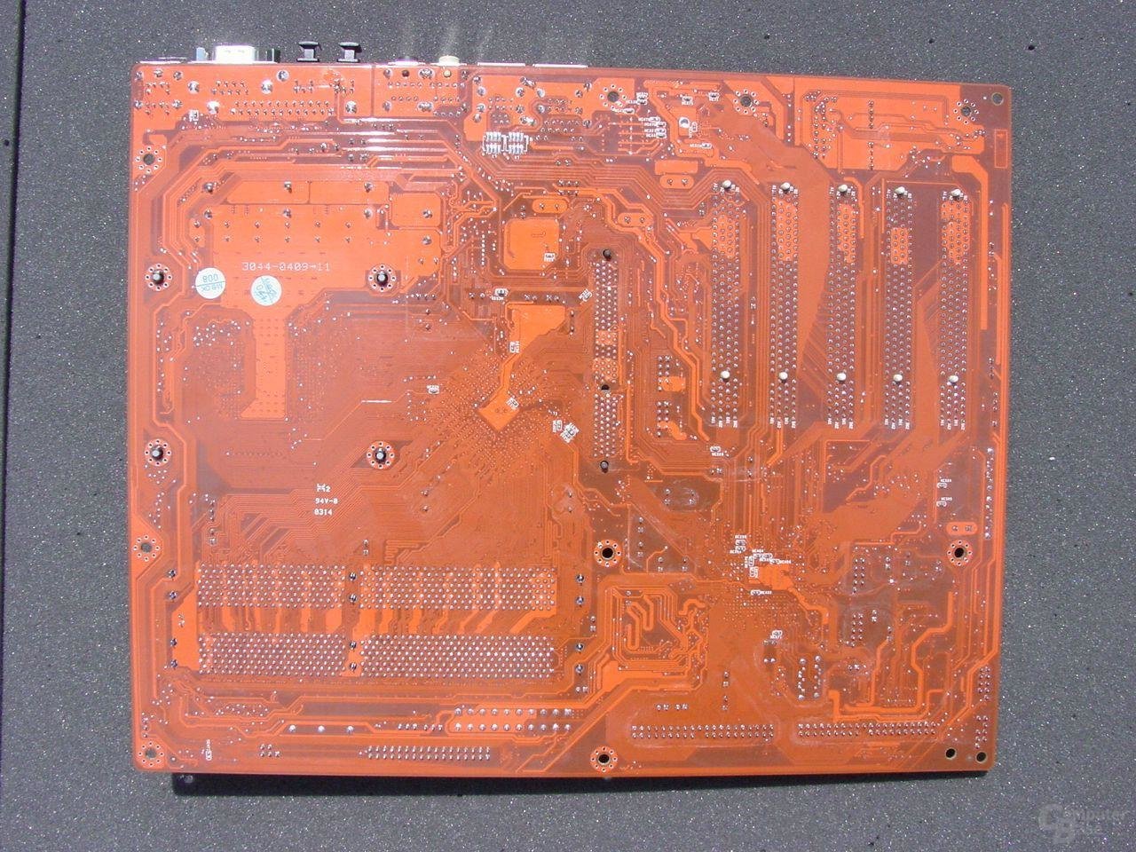 Die Rückseite des Abit IS7-G