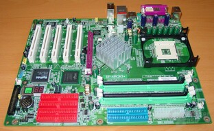 EPoX EP-4PCA3+ - Mainboard - 2