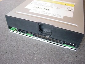Hinteransicht NEC ND-1300A