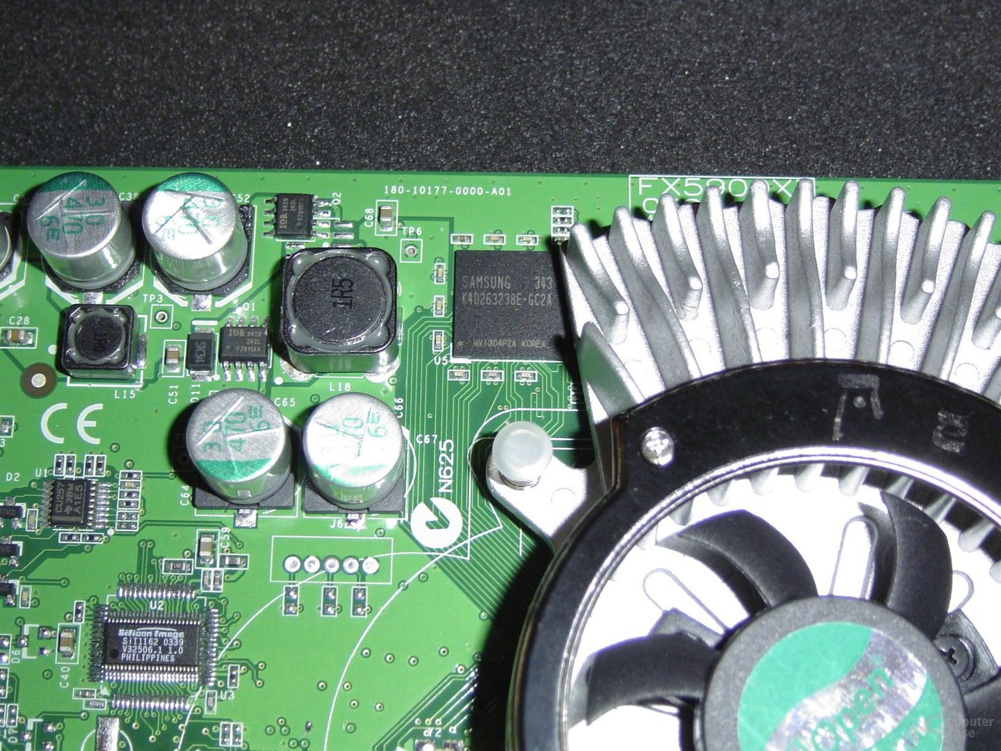 AOpen Aeolus FX 5900 XT
