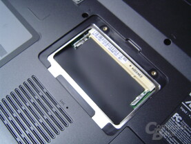 Asus M68Ne: Arbeitsspeicher erweiterbar Asus M68Ne: Arbeitsspeicher erweiterbar