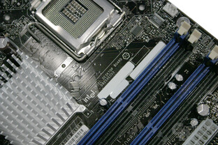 Intel D925XECV2 mit i925XE Chipsatz