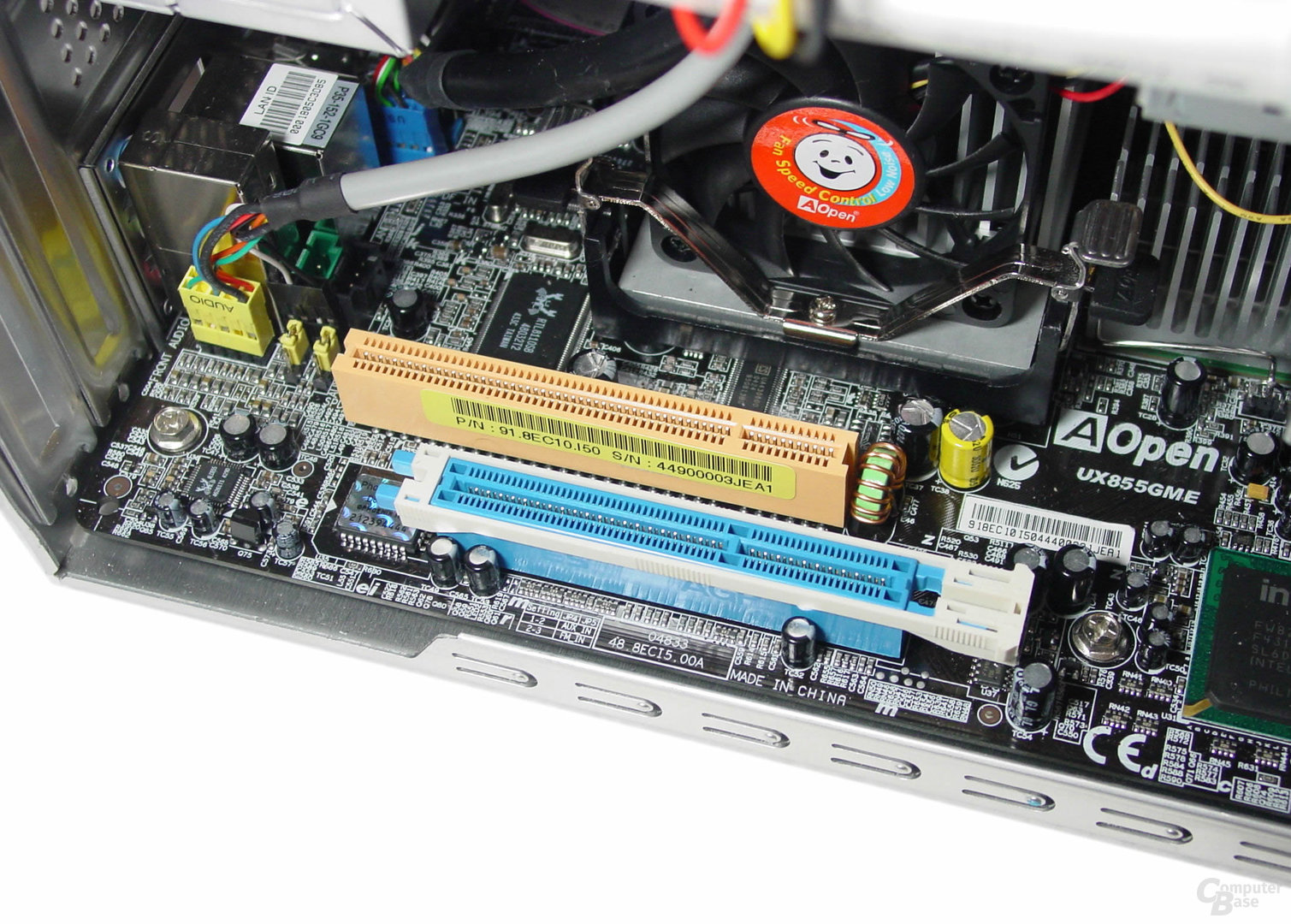 AGP- und PCI-Slot