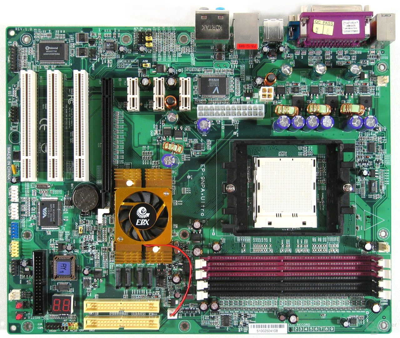 EPoX 9NPA+ Ultra