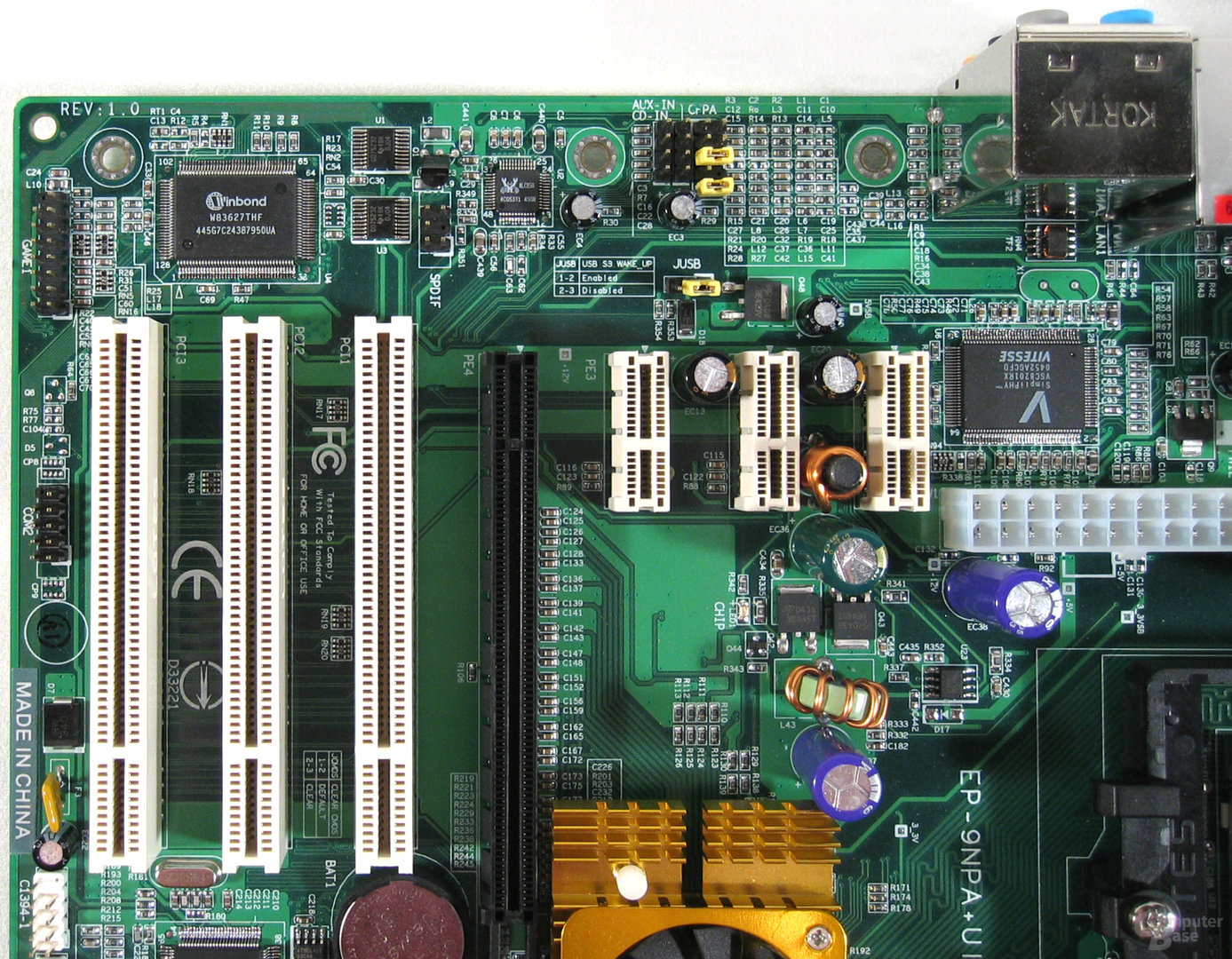 EPoX 9NPA+ Ultra