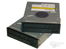 Ungewöhnlich: Zwei 3540A DVD-Brenner von Nec