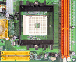 EPoX 8NPA SLI