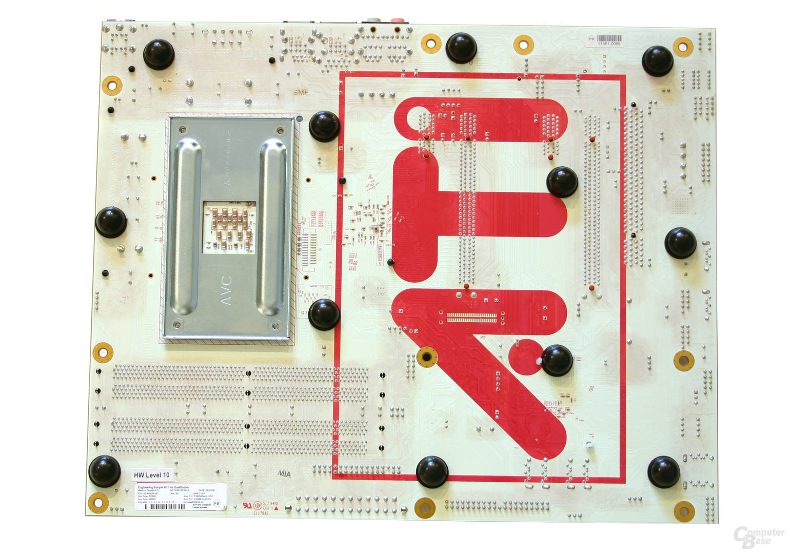 ATi CrossFire Xpress 3200 mit SB600 Referenzboard für Sockel AM2