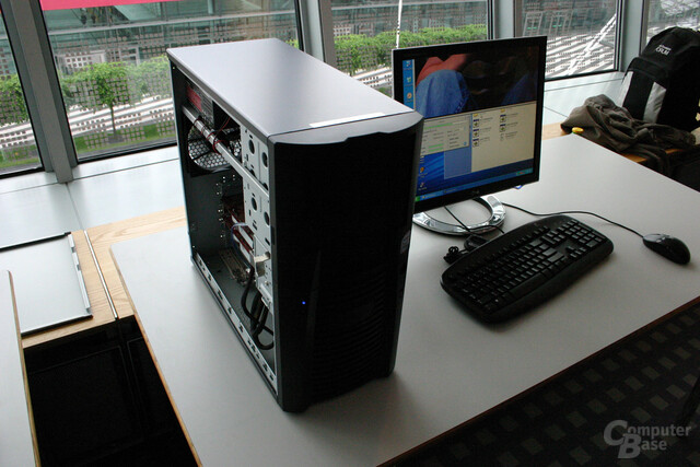 Core 2 Duo E6700 (Conroe) auf Intel D975XBX
