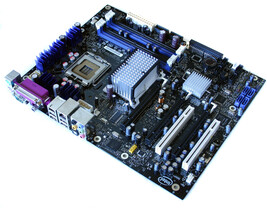 Intel D975XBX Rev. 304 (Bad Axe)