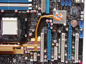 Asus M2N Crosshair Green - Mainboard - 6