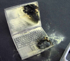 Abgebrannter Dell-Laptop #2