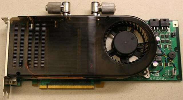 nVidia GeForce G80 Hybridkühler