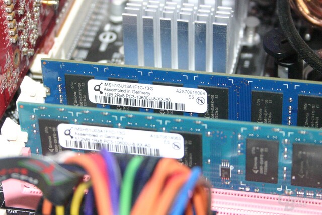 Qimonda PC3-10.600 ES