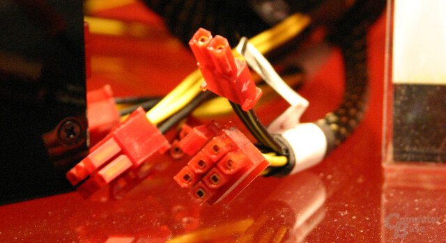 Galaxy DXX 1000 CrossFire – PCI Express 2.0-Stromversorgung für Grafikkarten