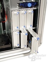 Cooler Master Cosmos – Laufwerkschächte