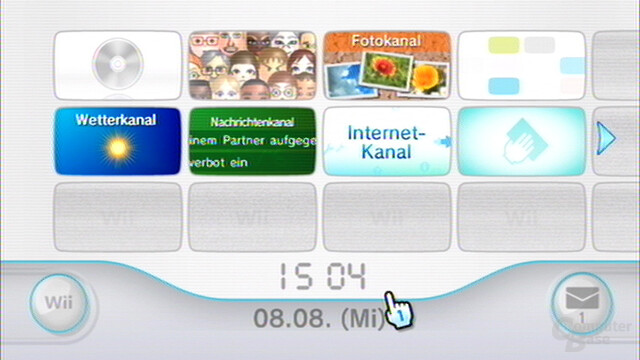 Wii-Hauptmenü mit Uhrzeit