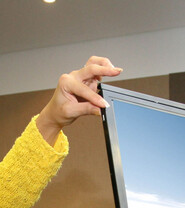 Samsung 10mm dicker 40" HD-TV-LCD