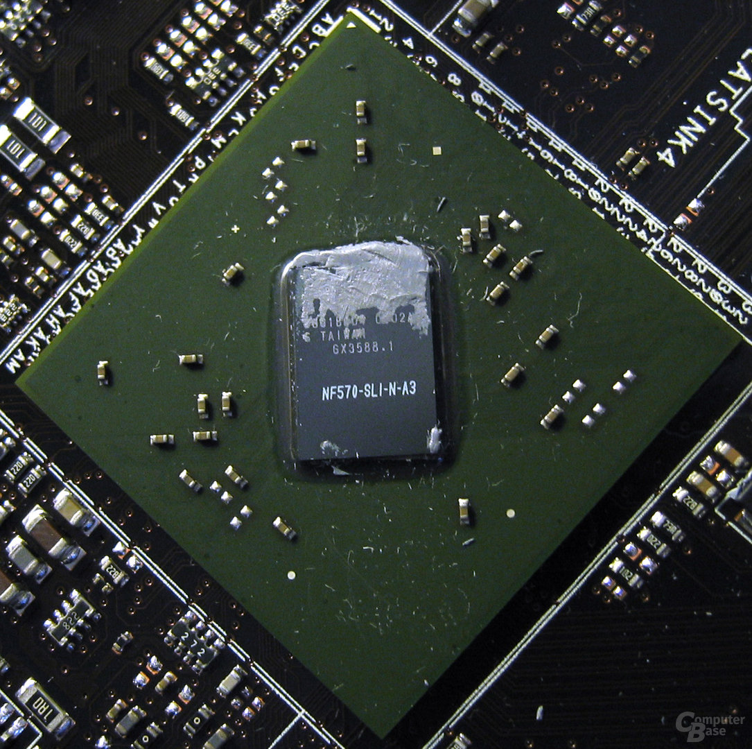 MCP 790i Ultra SLI