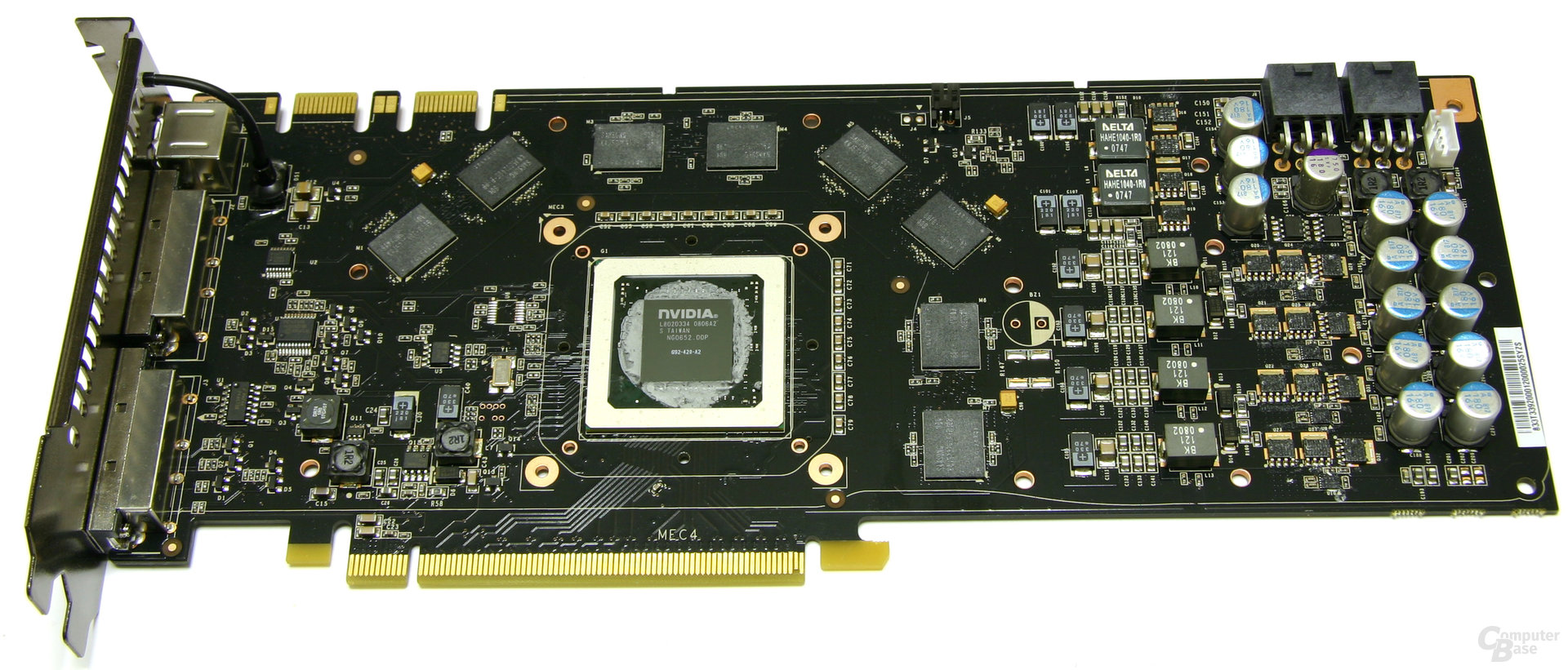 GeForce 9800 GTX ohne Kühler