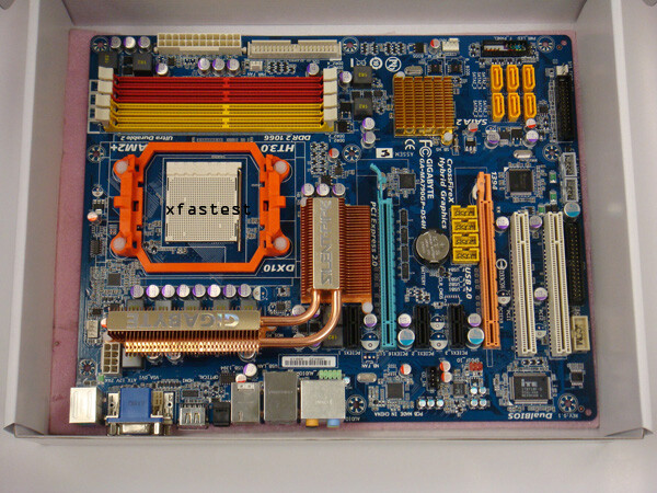 GA-MA79GP-DS4H im Detail