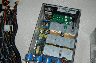Prototyp des neuen PC Power & Cooling Turbo-Cool 1200