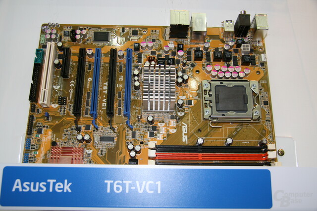 Nehalem-Mainboard