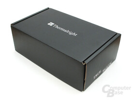 Schwarze Lieferbox