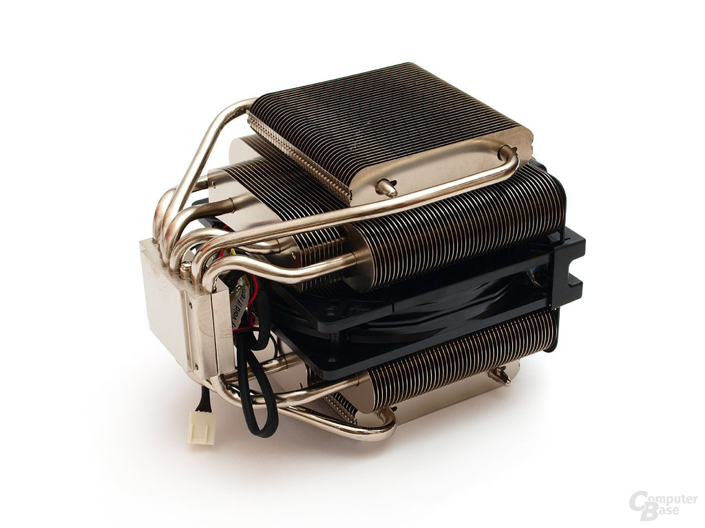 Sandwich-Technik mit eingesetztem 120-mm-Lüfter