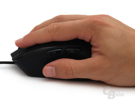 Roccat Kone – aufgelegte Hand