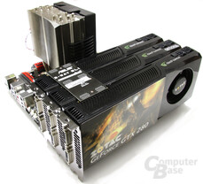 Asus Rampage 2 Extreme mit 3-Way-SLI
