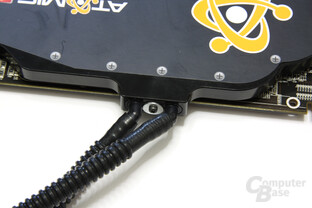 HD 4870 X2 Atomic Wasseranschluss