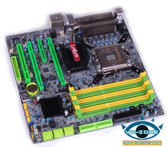 DFI LanParty JR X58-T3H6