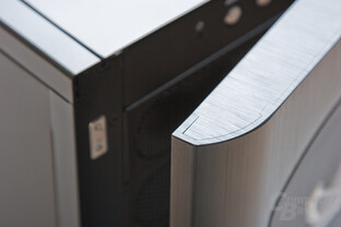 Scythe Fenriswolf – Türdetail Scythe Fenriswolf – Türdetail
