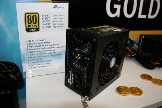 Netzteile der Kategorie „80 Plus Gold“ auf der CeBIT 2009