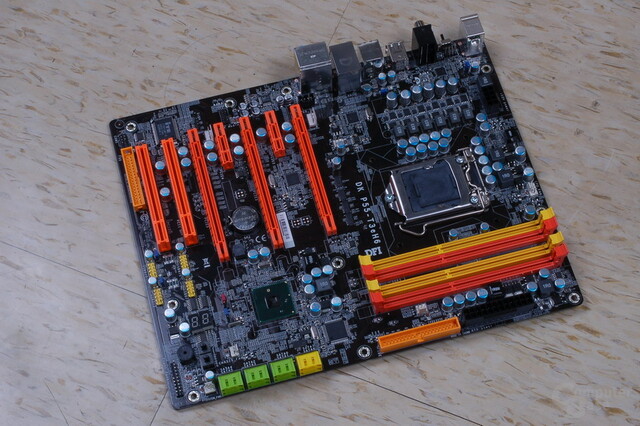 DFI DK P55-T3eH6
