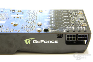 GeForce GTX 275 Stromanschlüsse