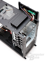 Cooler Master Storm Sniper – Abdeckungen entfernt