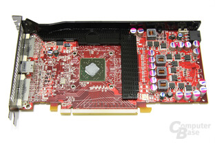 Radeon HD 4770 mit Speicherkühler