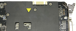 GeForce GTX 295 SLI-Anschluss