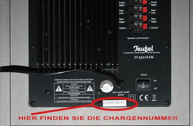 Seriennummer auf dem Subwoofer Seriennummer auf dem Subwoofer